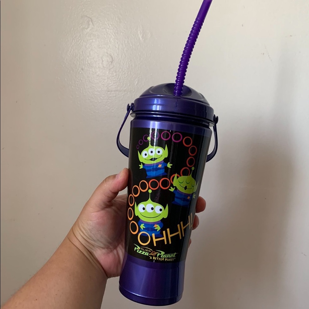 Disney/Pixar Toy Story little green alien zipper cup with straw